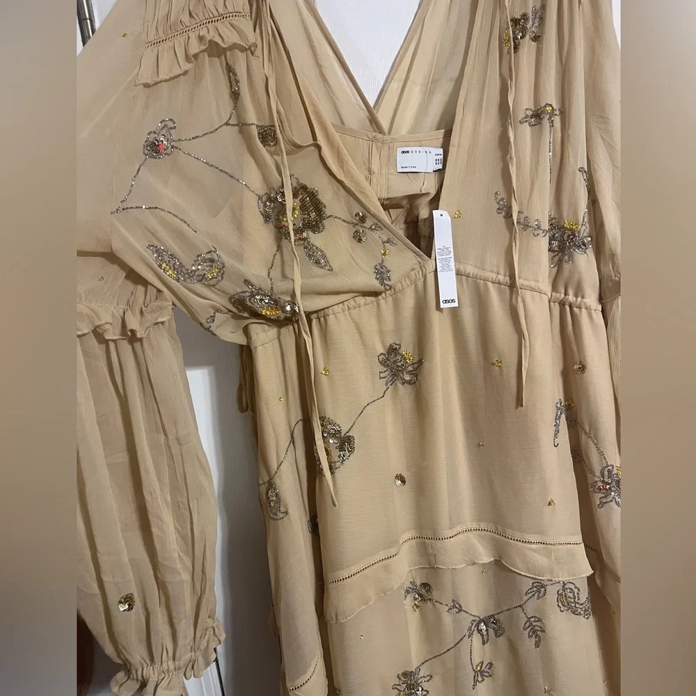 NWT ASOS DESIGN a-line midi dress with cluster embellishment in gold - Picture 6 of 6